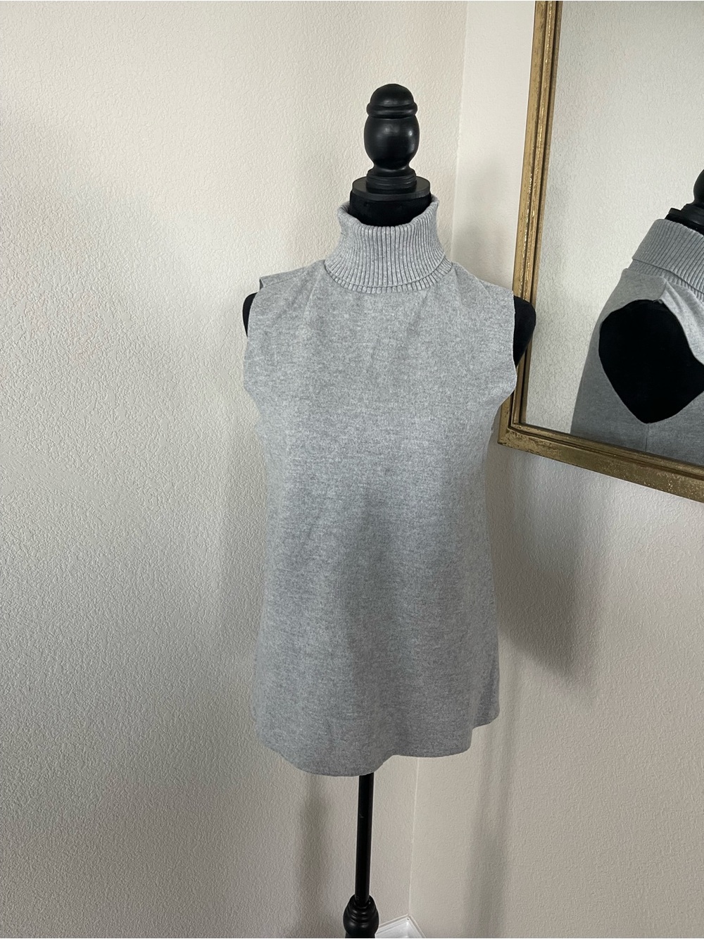 Zara Light Gray Sleeveless Turtleneck Knit Tank